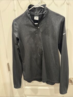 Nike Black Long-Sleeve Quarter-Zip Training Top